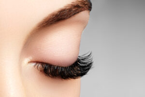 Read more about the article C CURL LASHES: THE MOST POPULAR LASH CURL